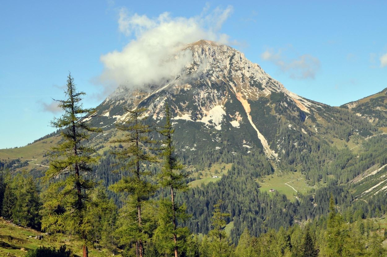 Rötelstein